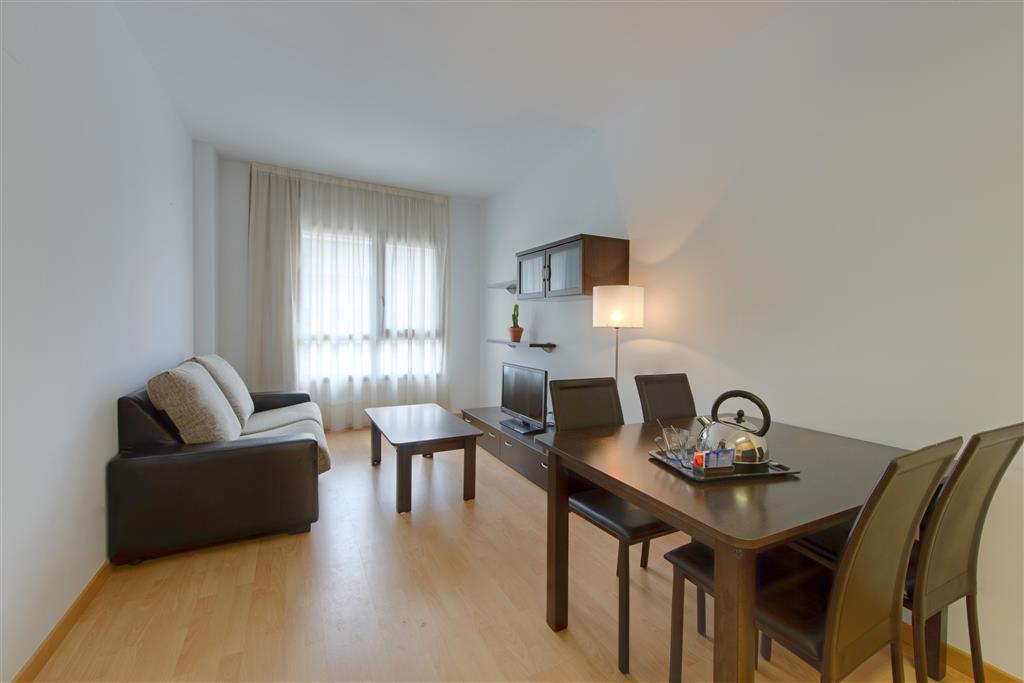 Airport Suites, Affiliated By Melia 2*