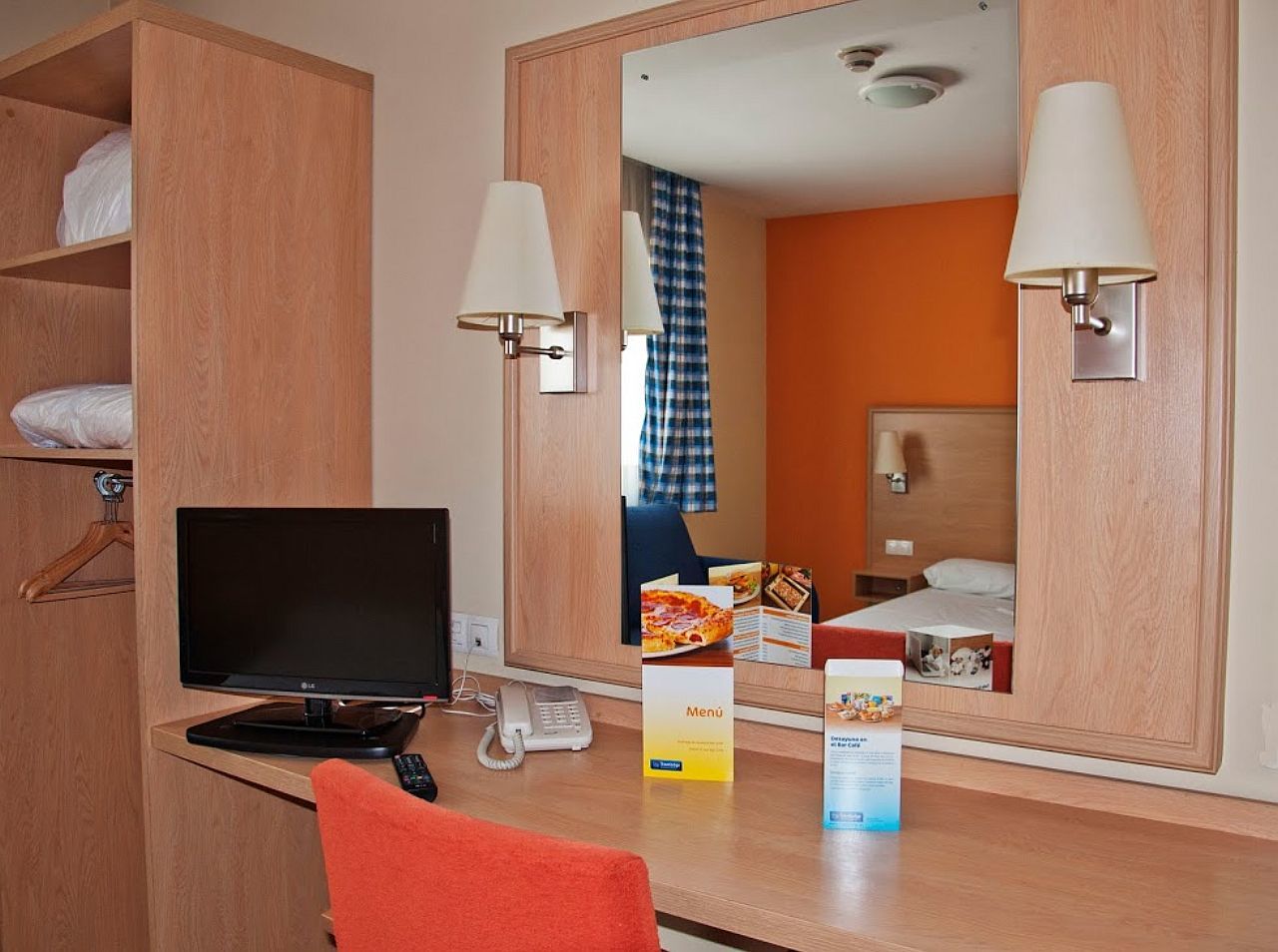 Travelodge Torrelaguna Hotel Madrid