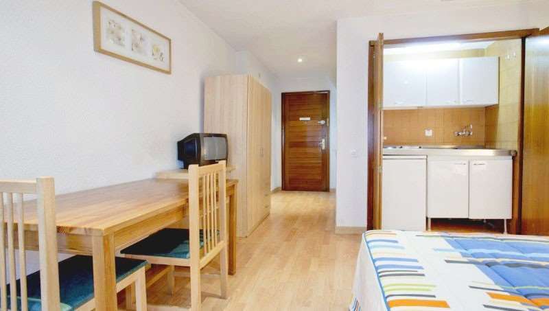 Apartahotel Goya 75 3*