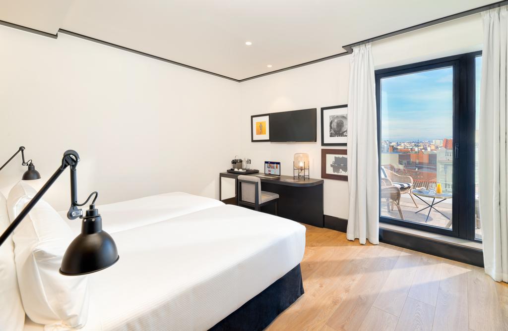 Hotel H10 Puerta De Alcalá Madrid