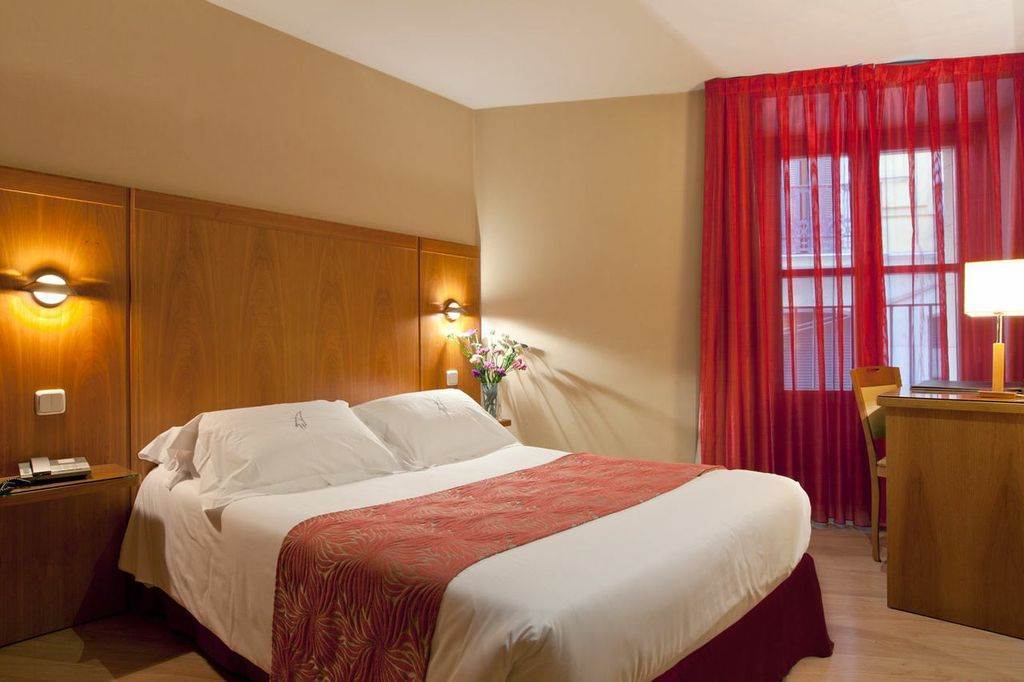 Ateneo Puerta Del Sol 3* Madrid