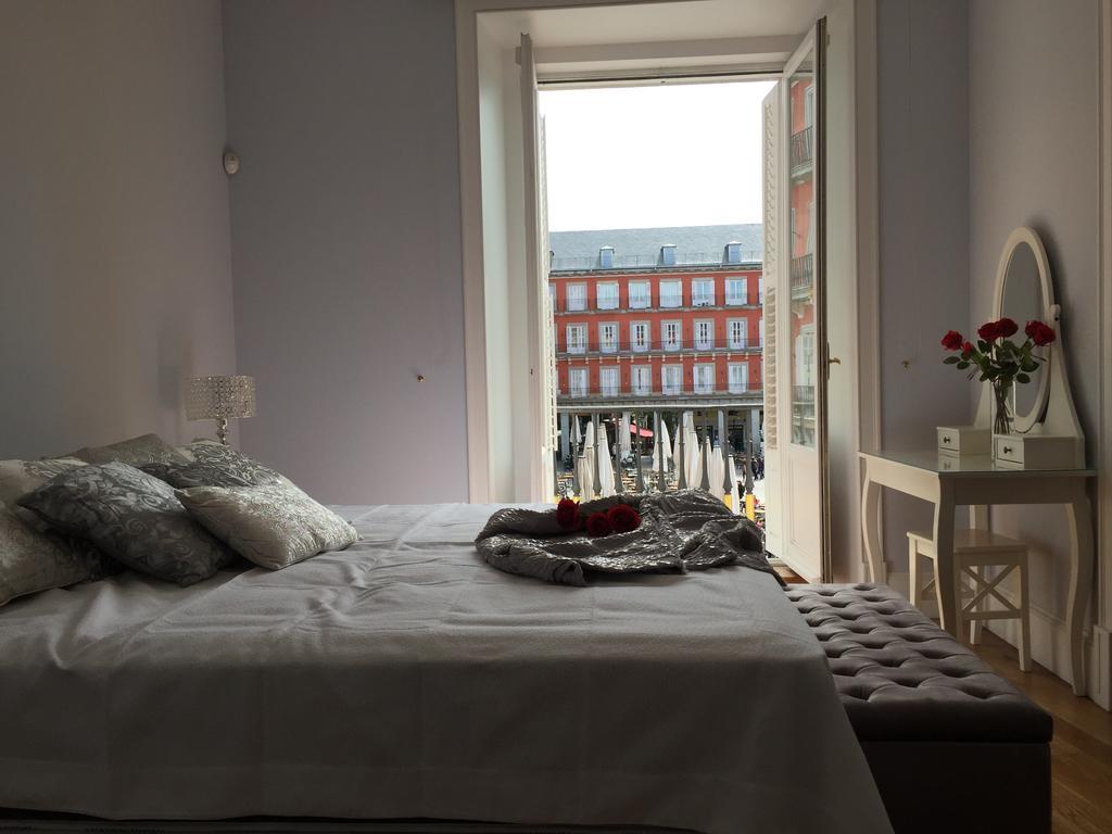 Plaza Mayor Deluxe