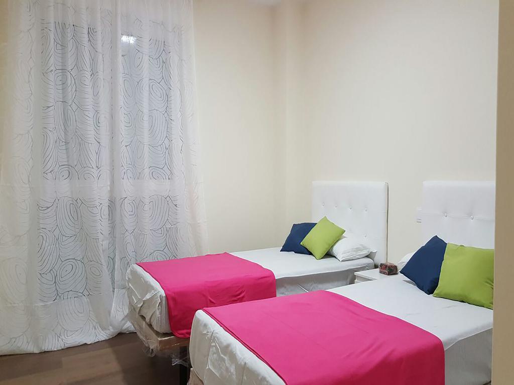 Mc Yolo Avenida De America Apartamento *