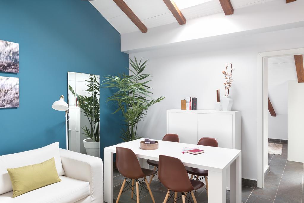 Carretas Attics Apartamento *