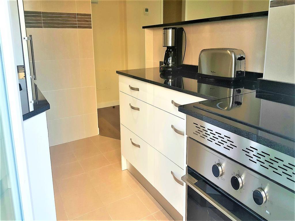 Mc Yolo Avenida De America Apartamento