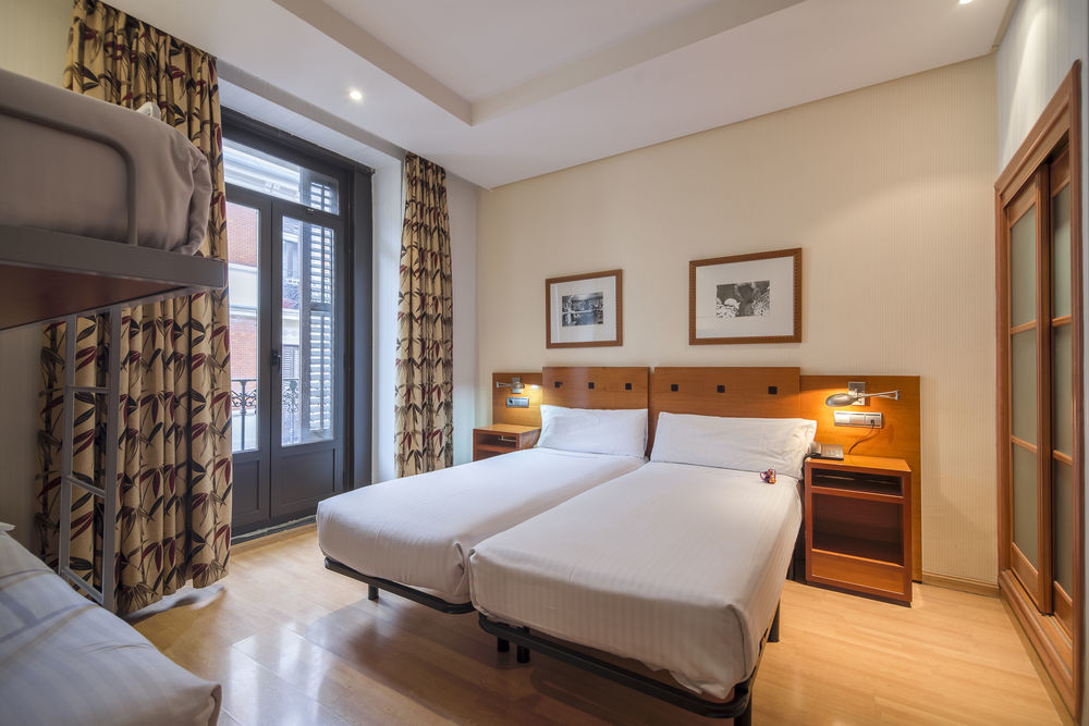Petit Palace Preciados 3*
