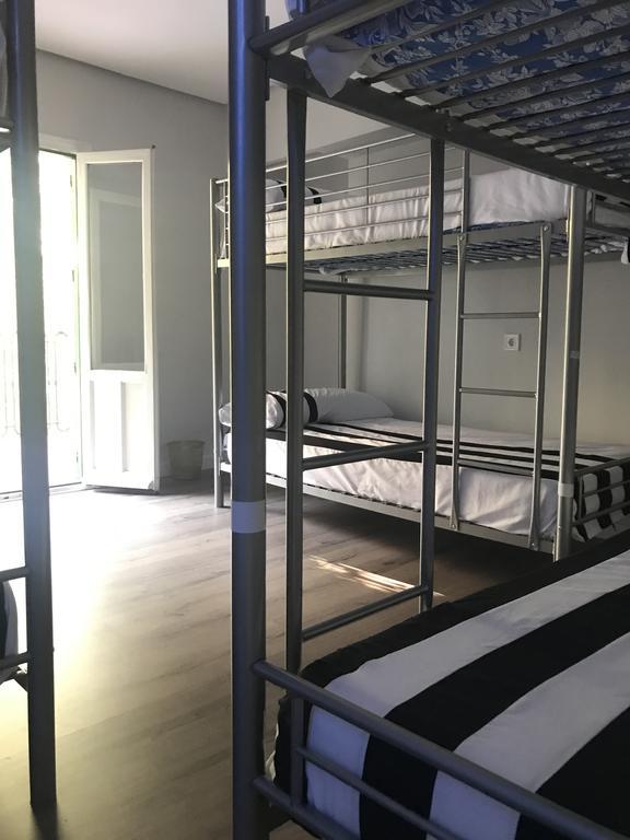 Hostal Jmg *