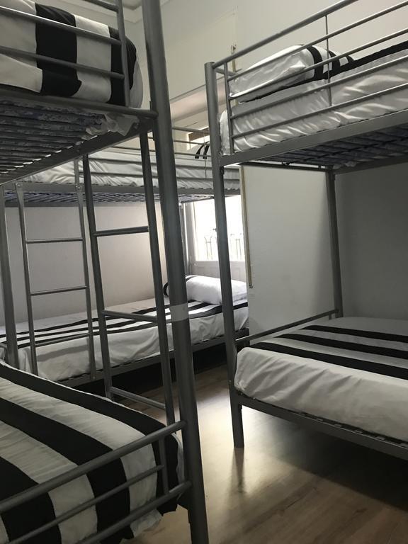 Jmg Hostal *