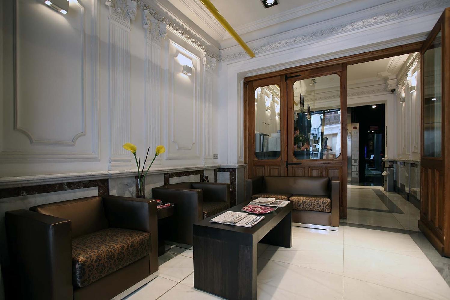 Petit Palace Arenal 3*