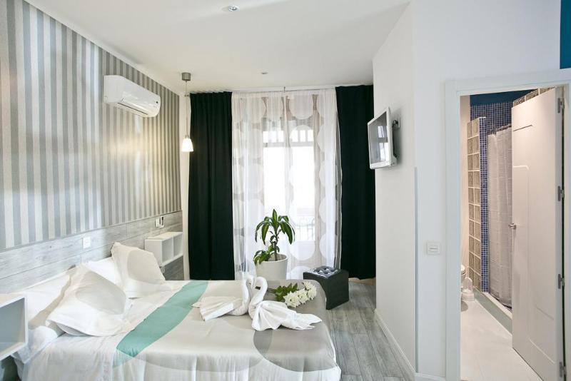 Lauria Guest house