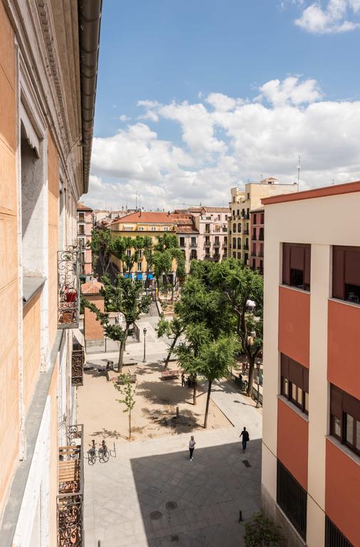 Plaza Ii De Mayo