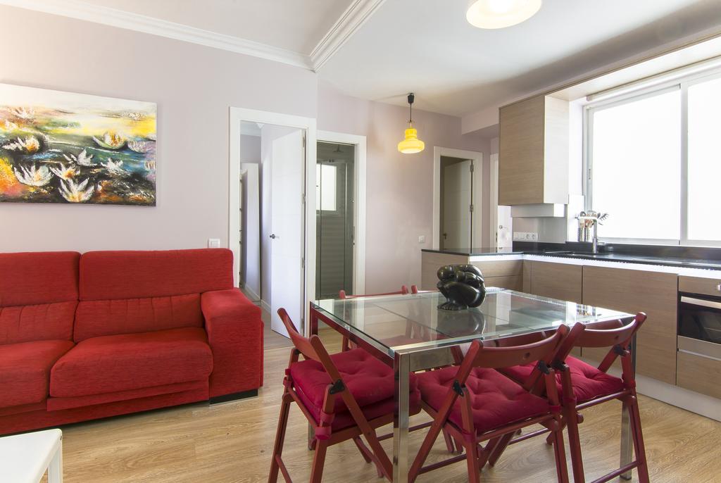 Atico Atocha Con Terraza Apartamento *