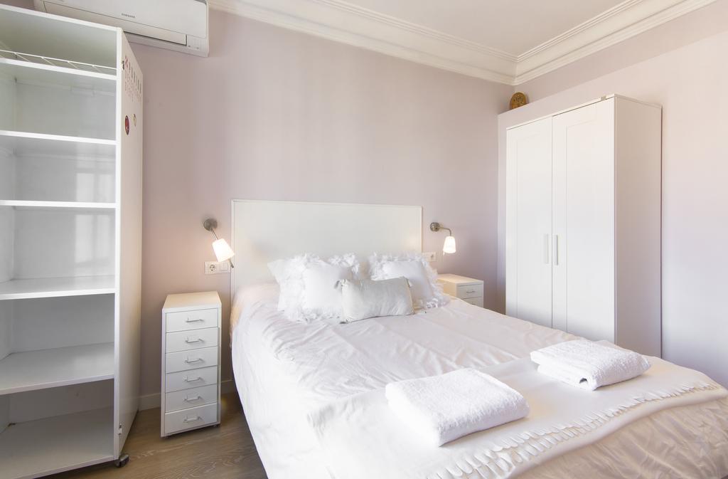 Atico Atocha Con Terraza Apartamento *