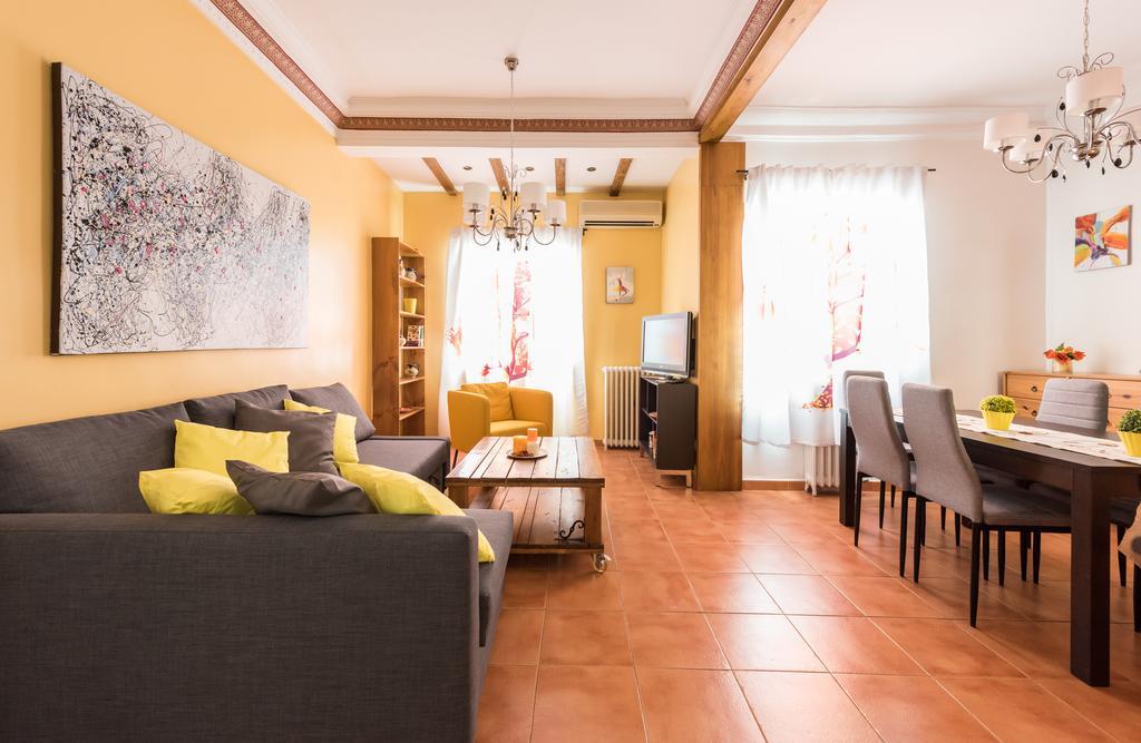 Apartamento Apartmento Letras *
