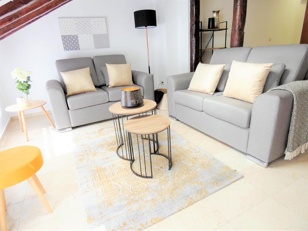 L&h Plaza Espana Apartamento *