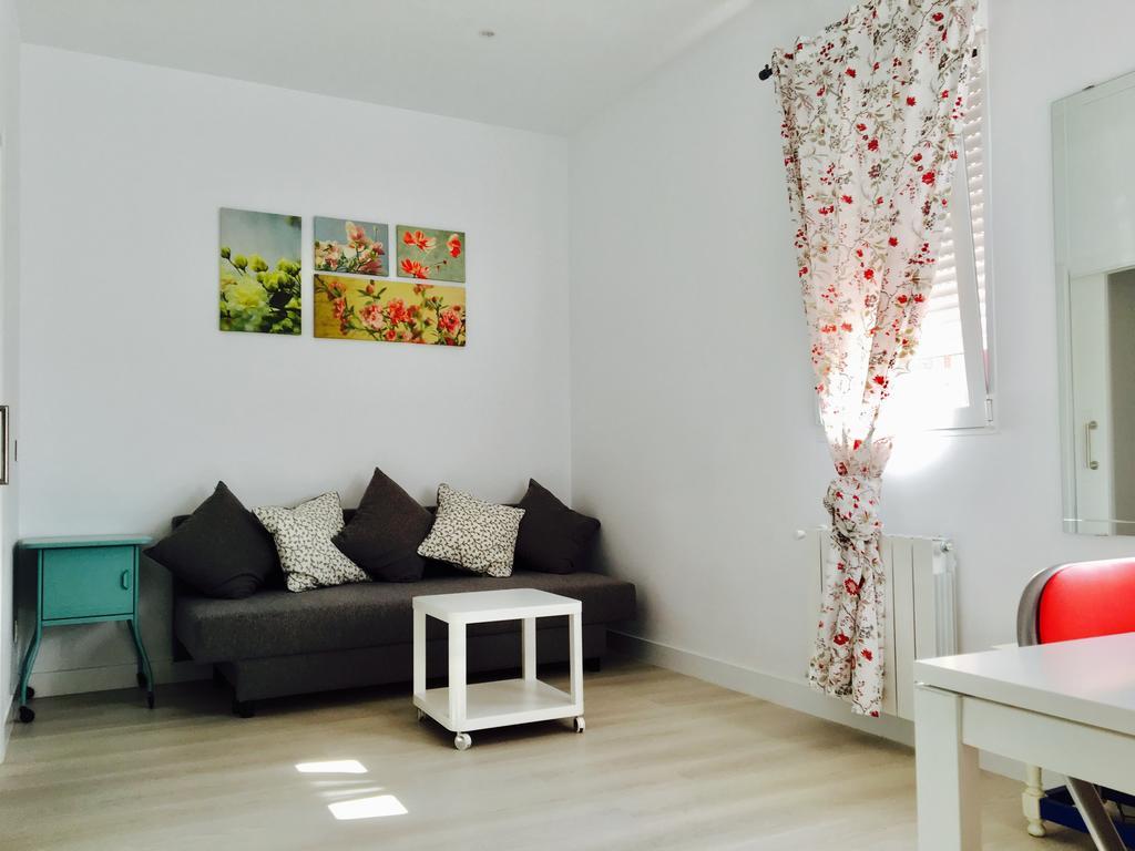 Apartamento Yeserias Apartment *