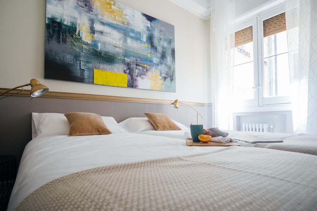 De 220 M² En Salamanca, Con 4 Habitación Apartamento Madrid