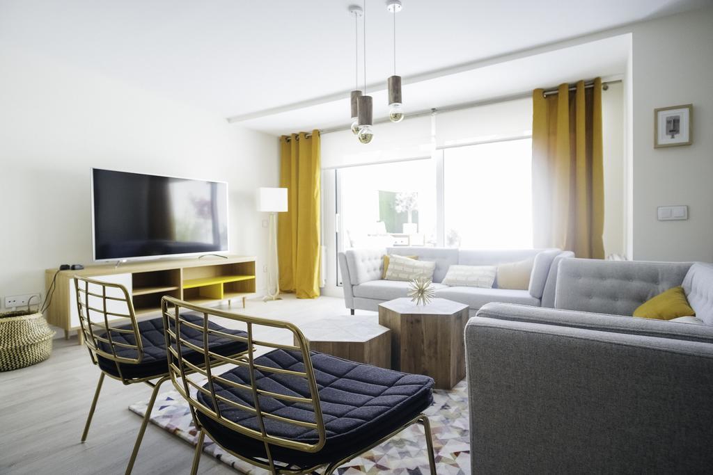Opera Luxury Penthouse - 4br 3bt