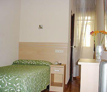 Avenida 2* Madrid