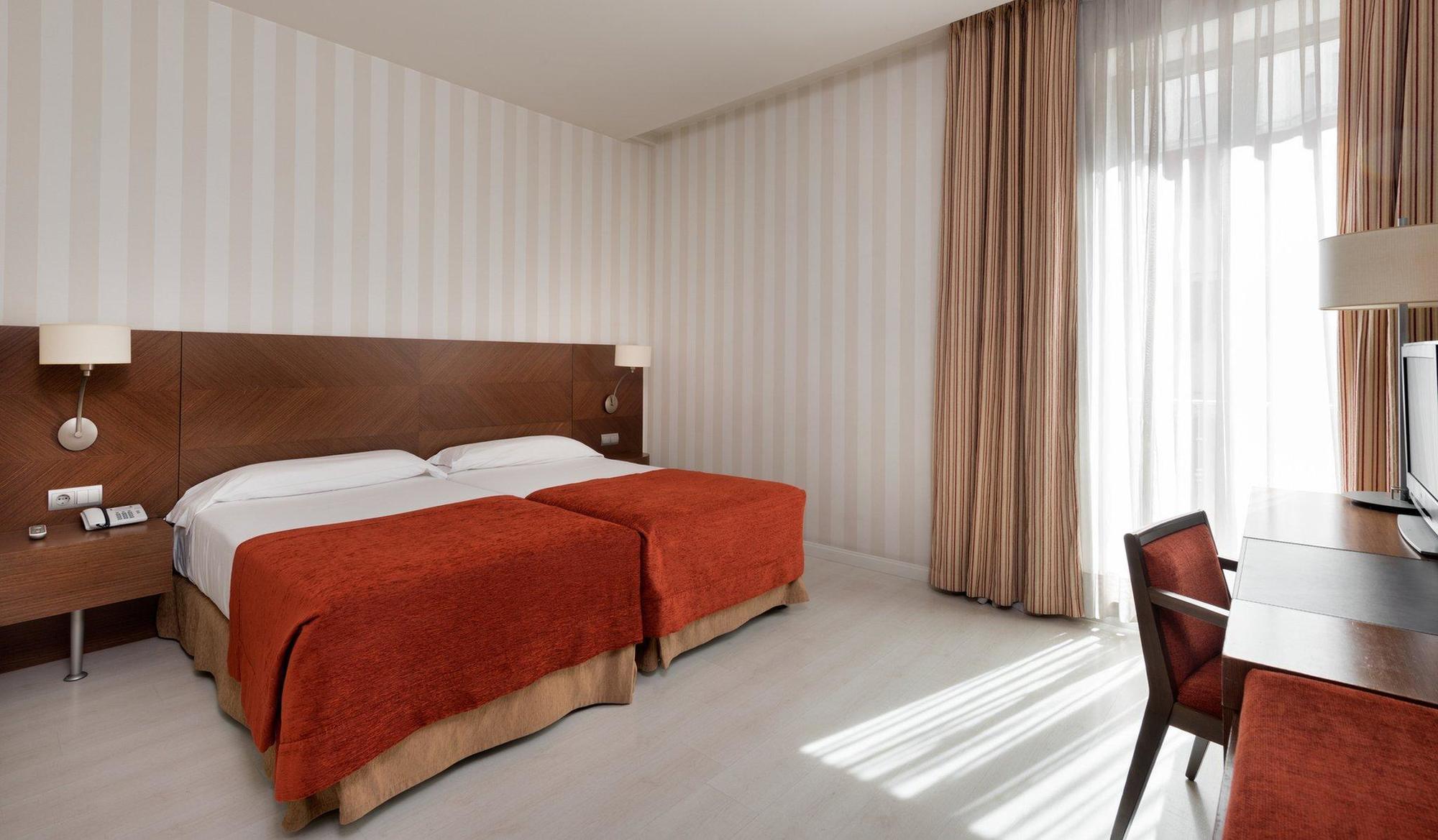 Tótem Madrid, A Small Luxury Of The World 4* Madrid
