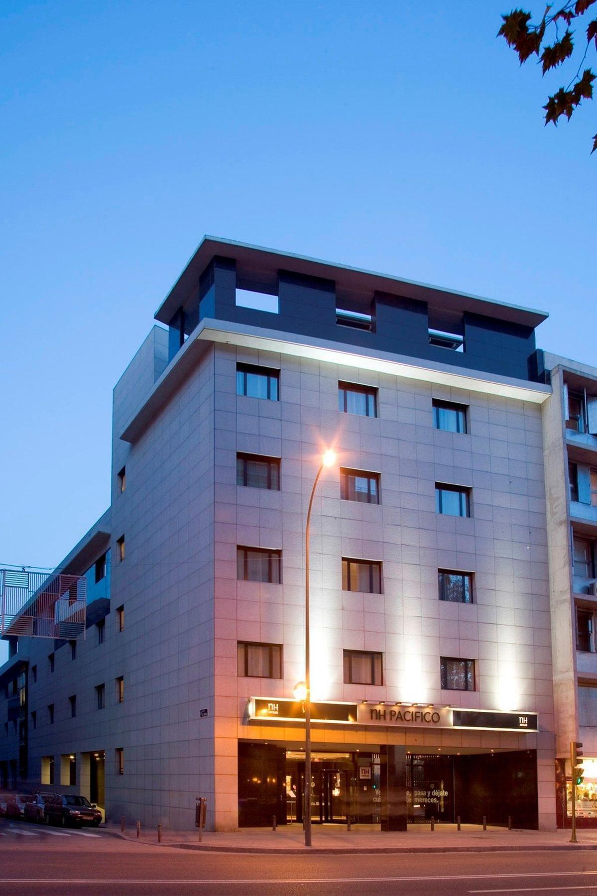 Hotel Nh Sur 4*