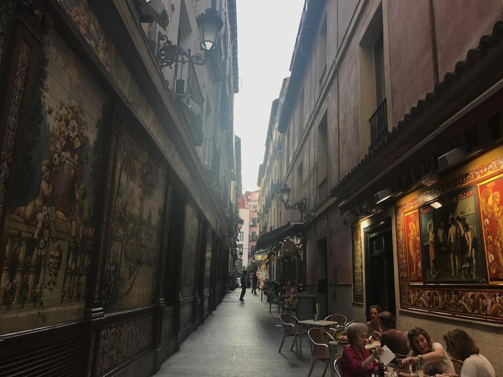 El Botones - Huertas * Madrid
