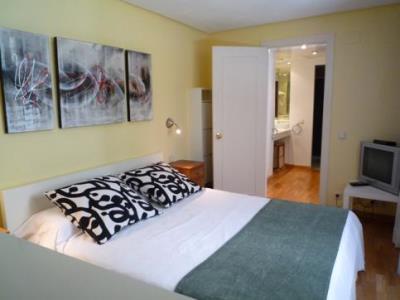 Escultor Hotel 4*