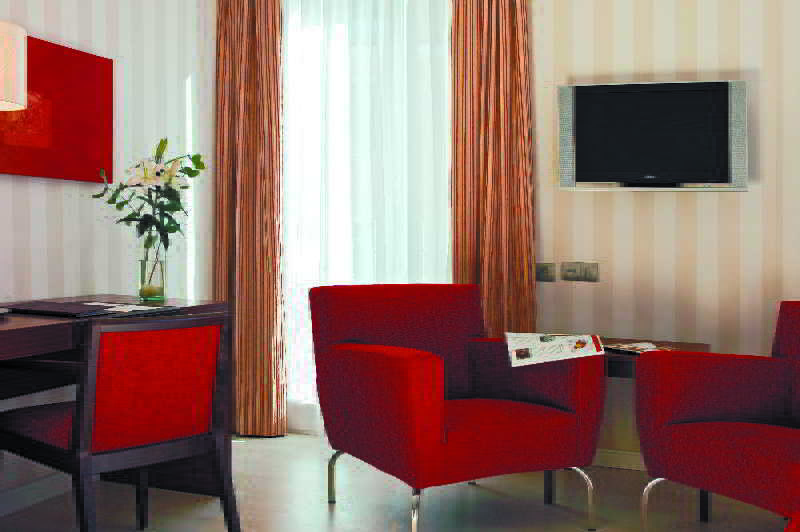 Tótem Madrid, A Small Luxury Of The World Hotel Madrid