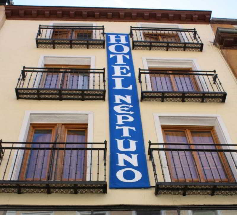 Eden Paraiso Neptuno Madrid