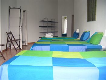Puerta Del Sol Guest house 2*