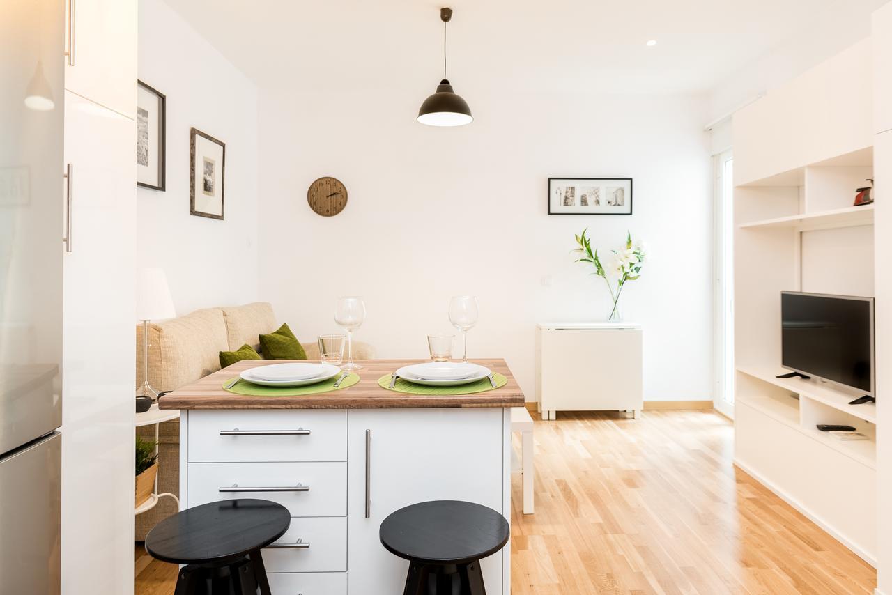 Apartamento Waou Plaza Mayor Ii - Alquiler Corta Duracion