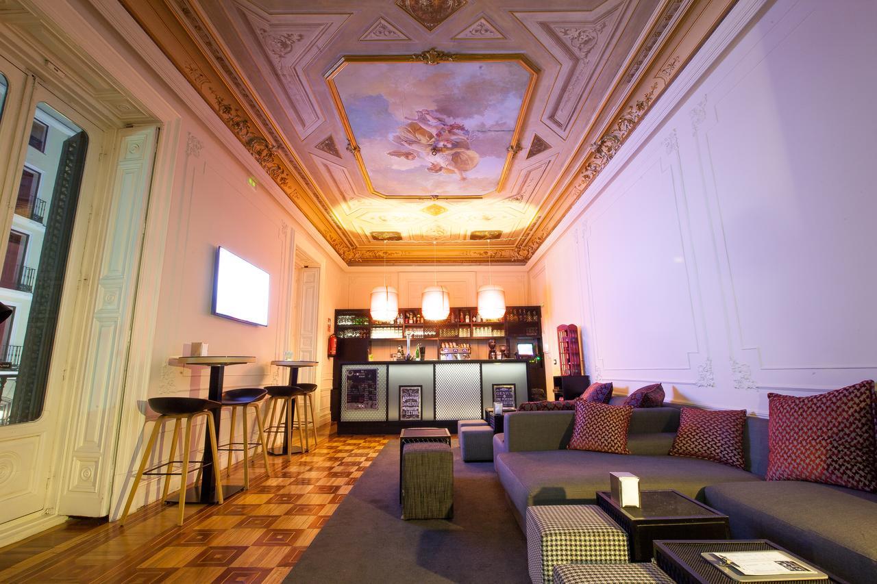 Toc Hostal