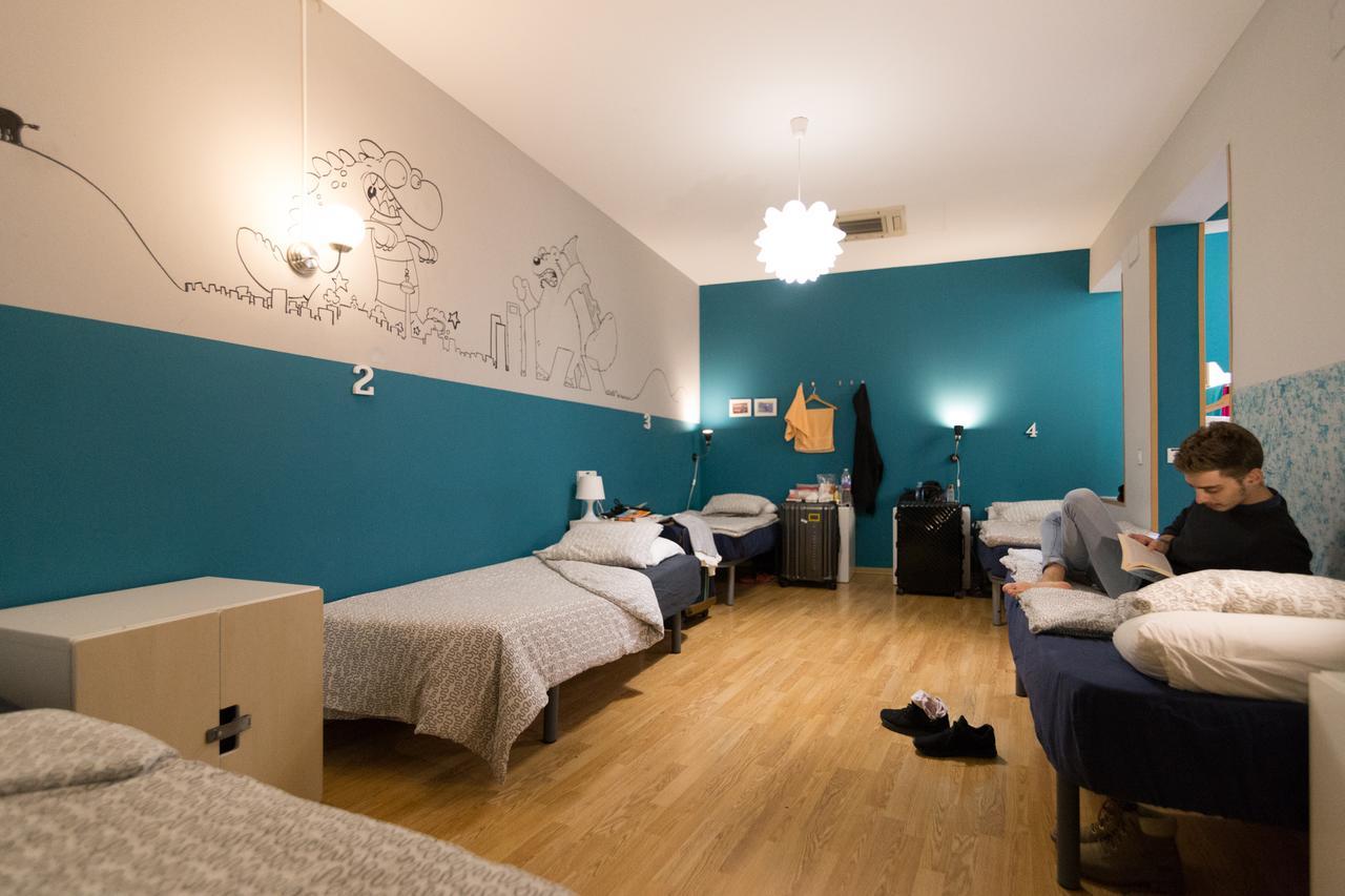 Hostal Onefam Sungate Madrid