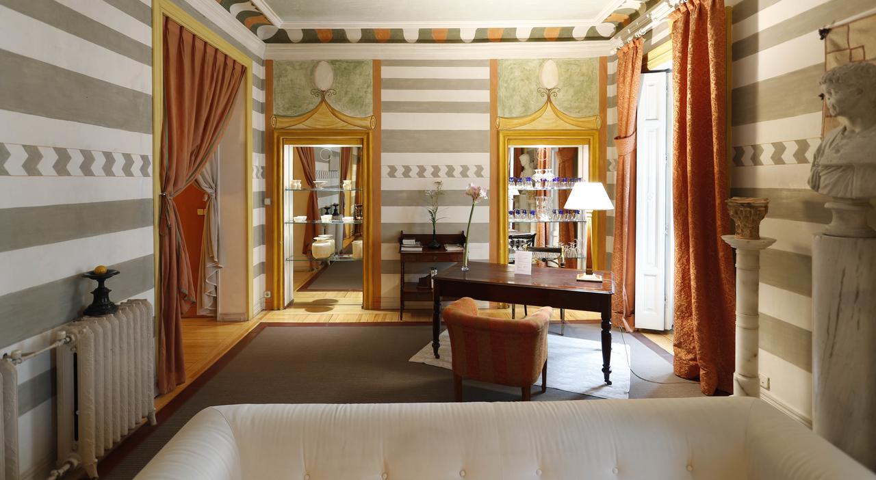 Escala ópera Pensión 3*