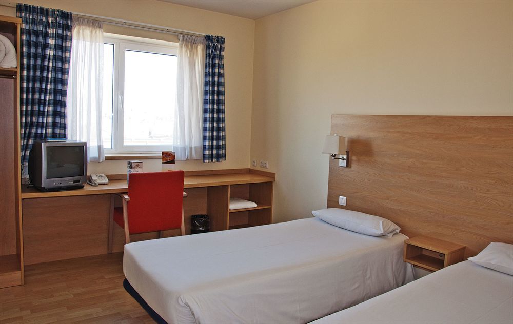 Travelodge Torrelaguna 3* Madrid