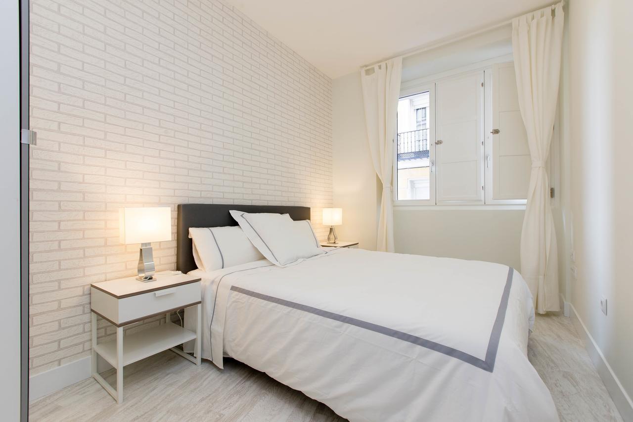 Apartamento Book In - Cascorro Deluxe Madrid