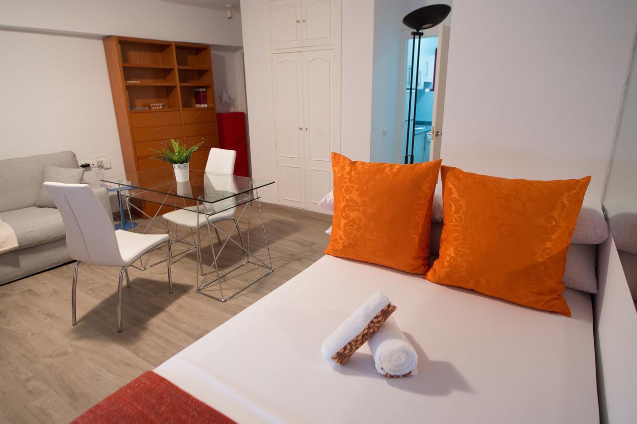 Apartamento For Rastro - La Latina