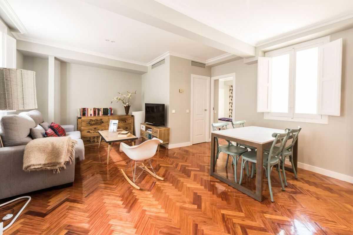 Apartamento - Alcala 99 *