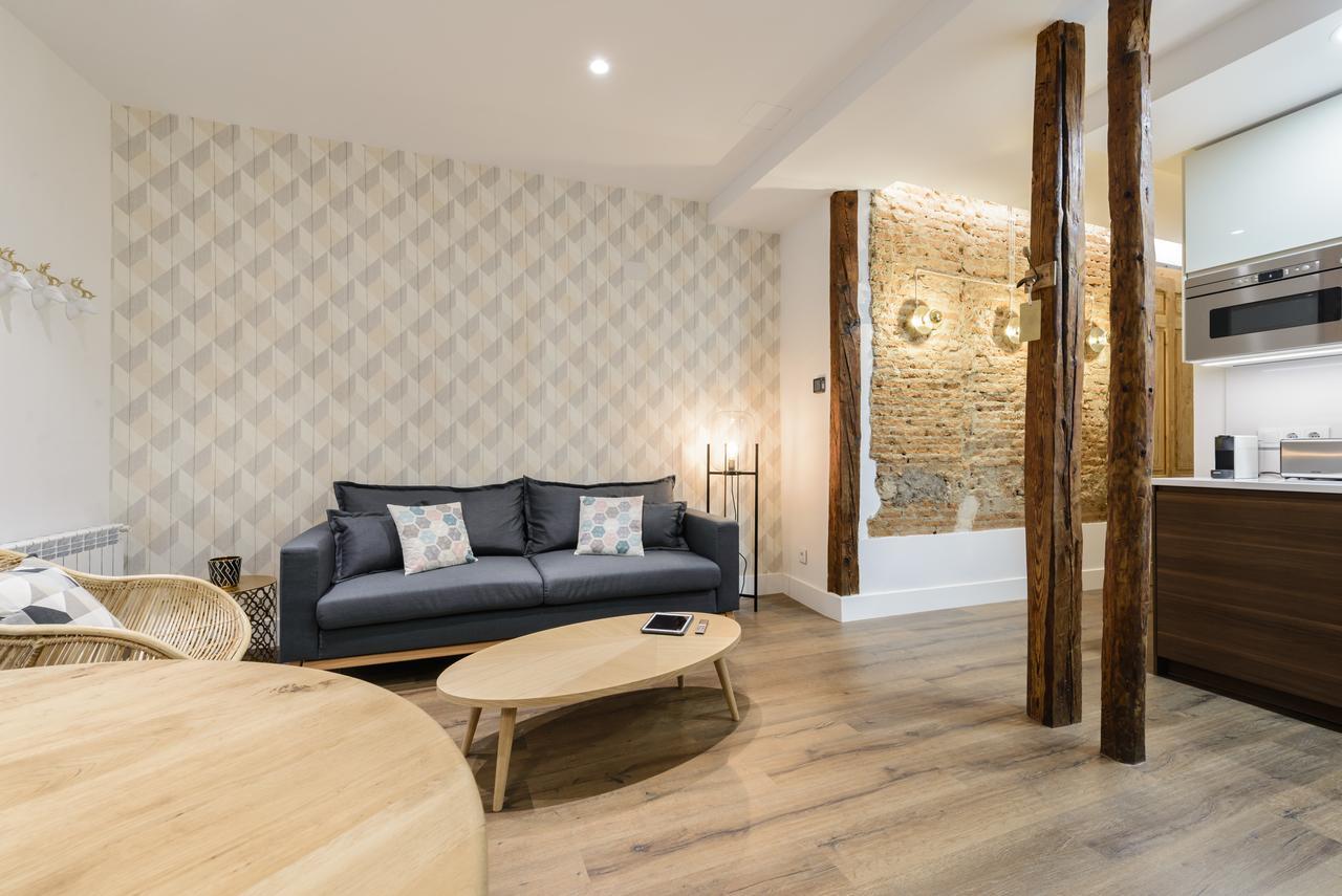 Apartamento Charming Center - *