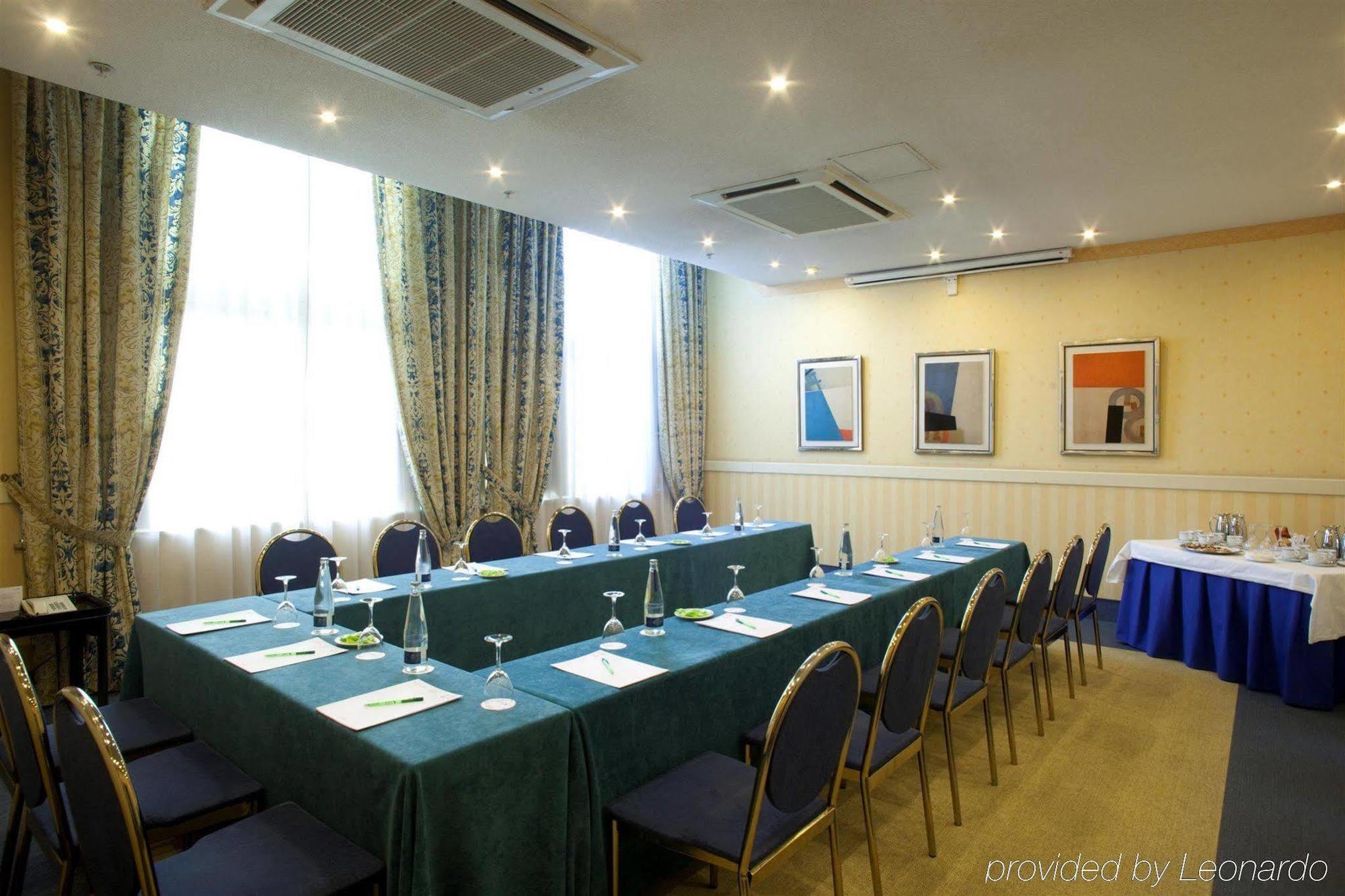 Hotel Husa Moncloa Madrid