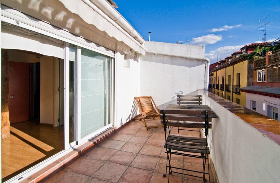 Atico Con Terraza En Sol * Madrid