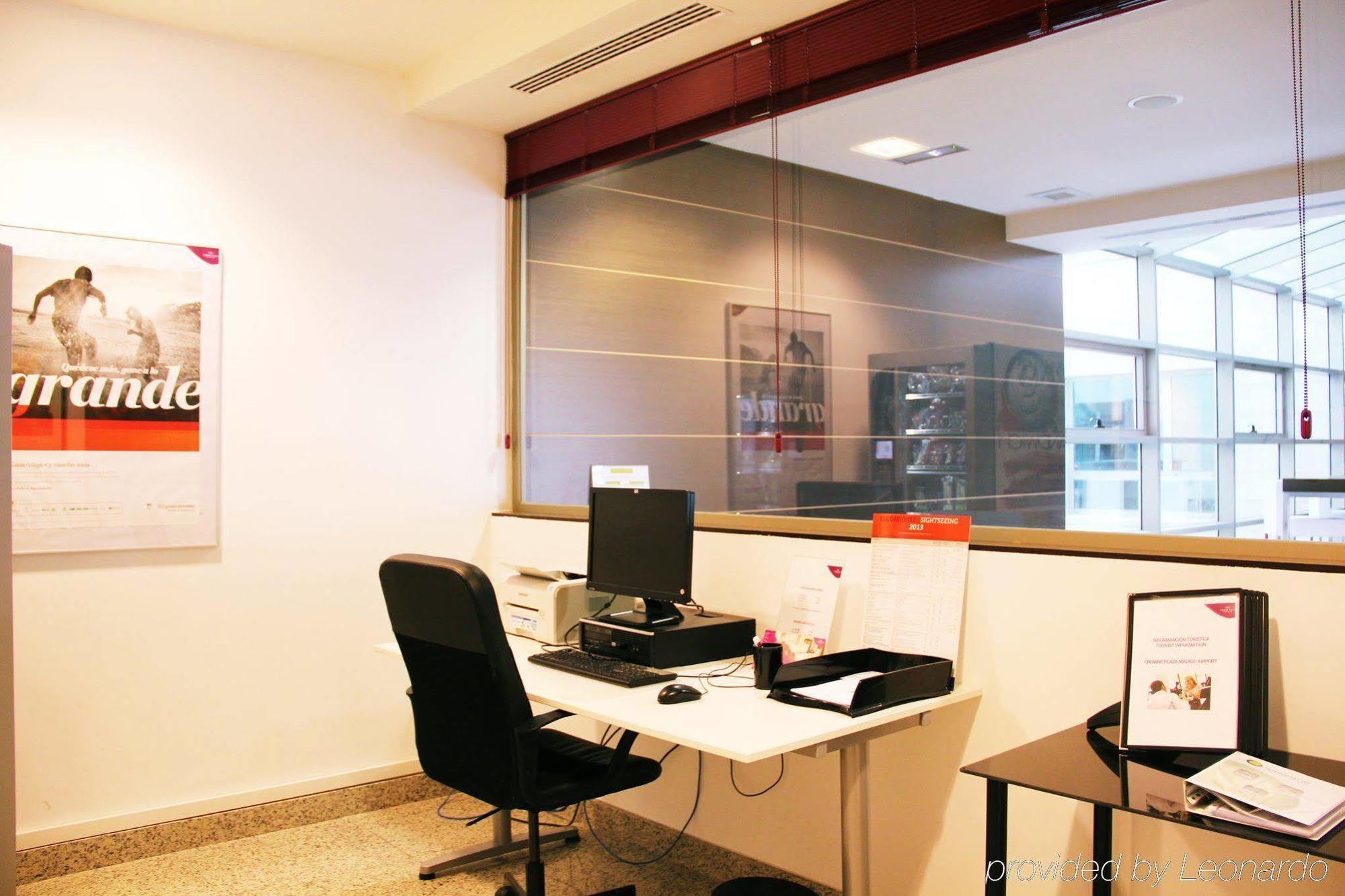 Crowne Plaza Airport Hotel