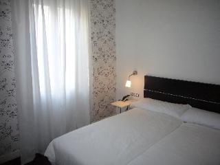 Life Gran Via Design 3*