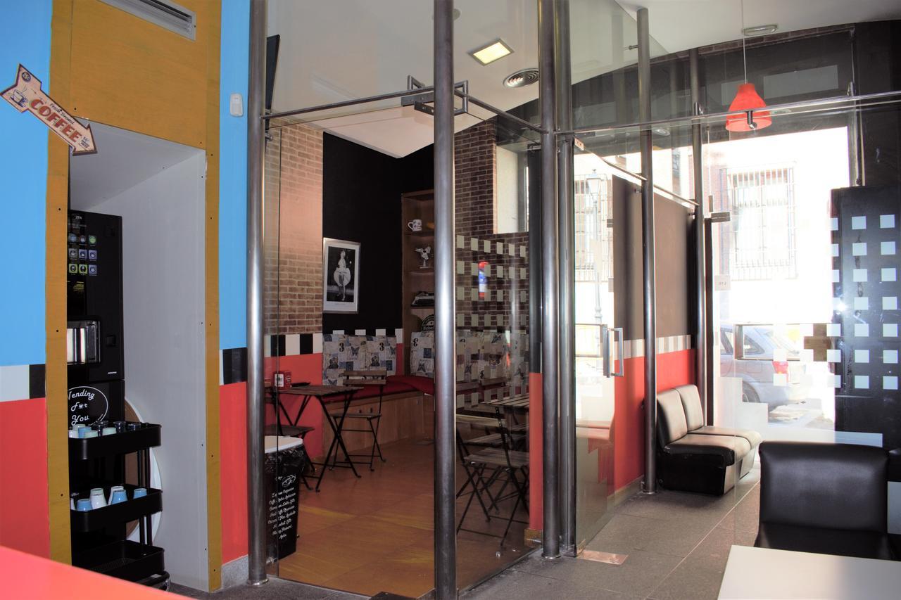 Hostal Urban *