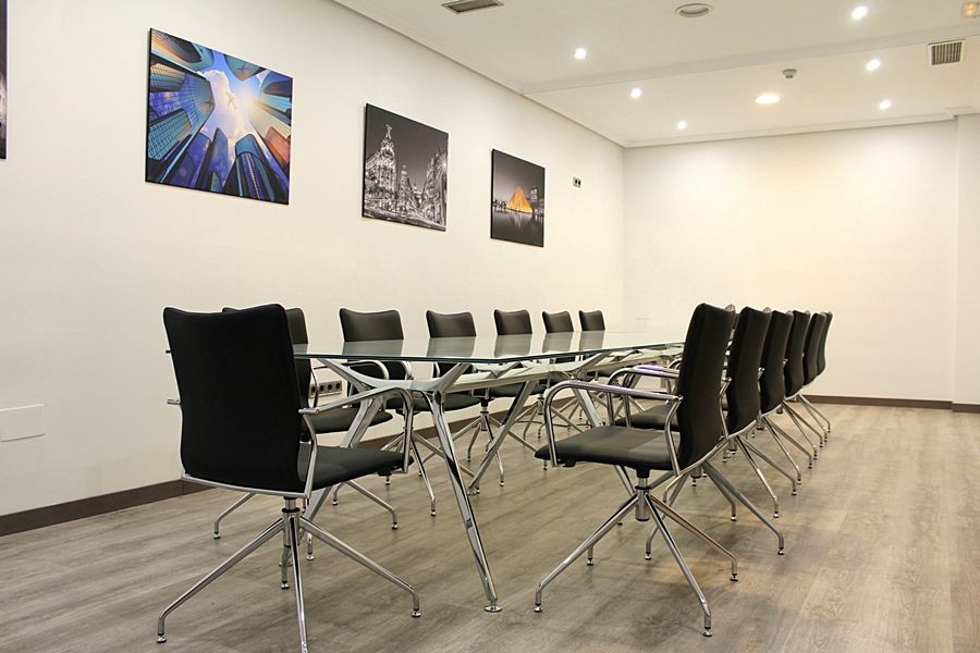 Hotel Villamadrid 4*
