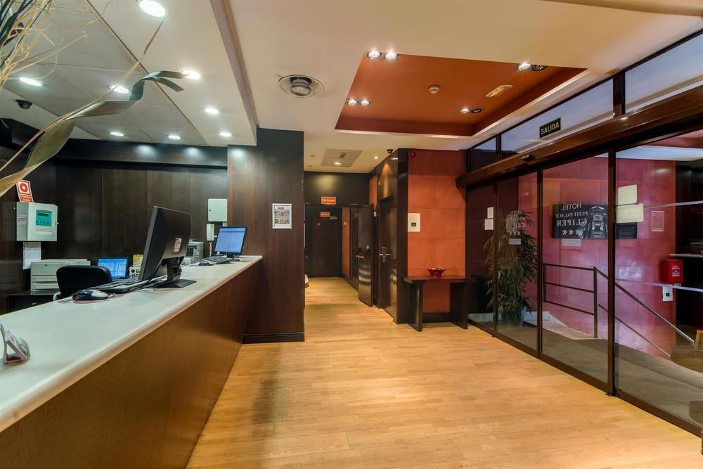 Hotel Petit Palace Cliper-gran Vía 3*