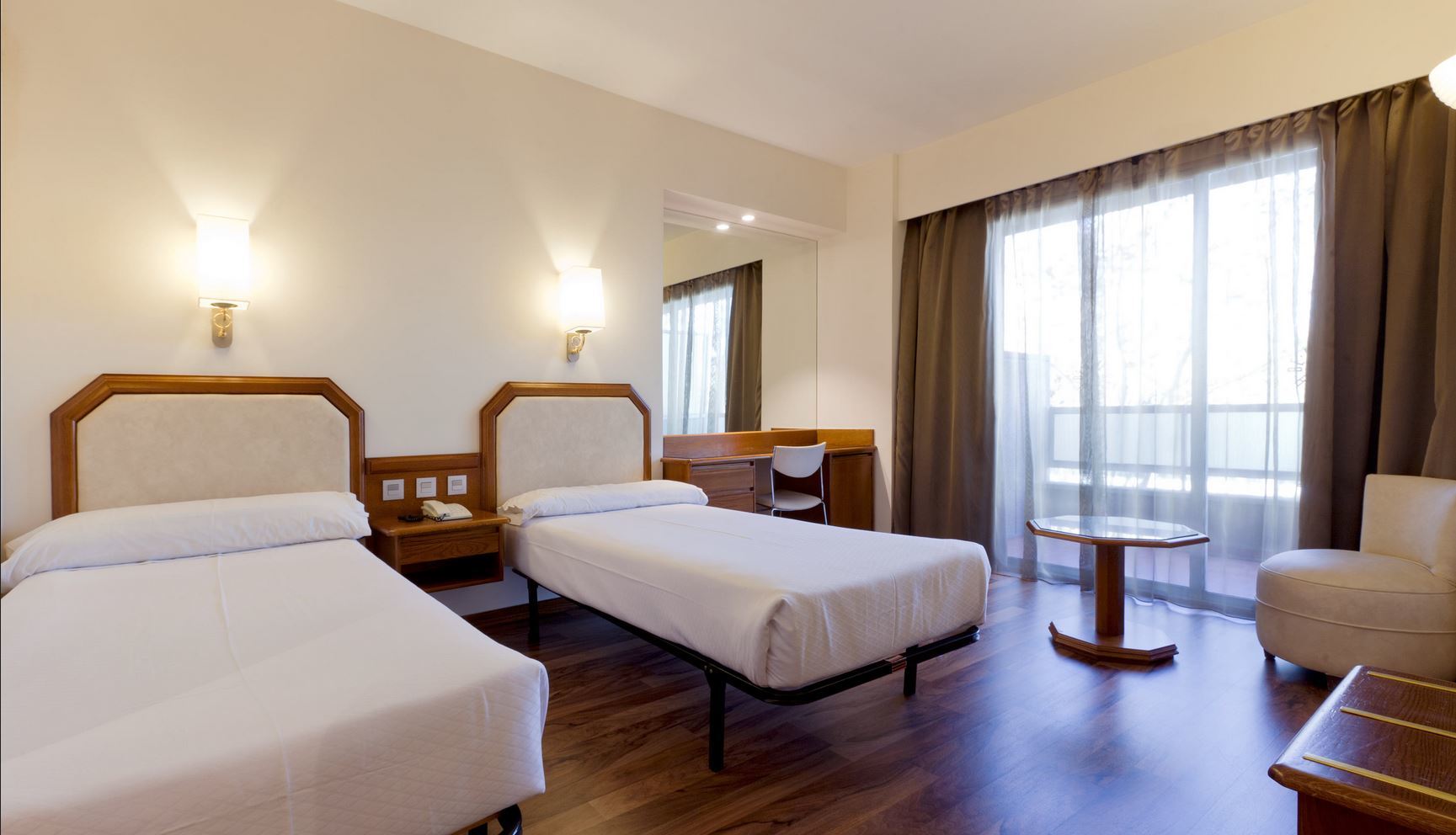 Hotel Senator Barajas 4*