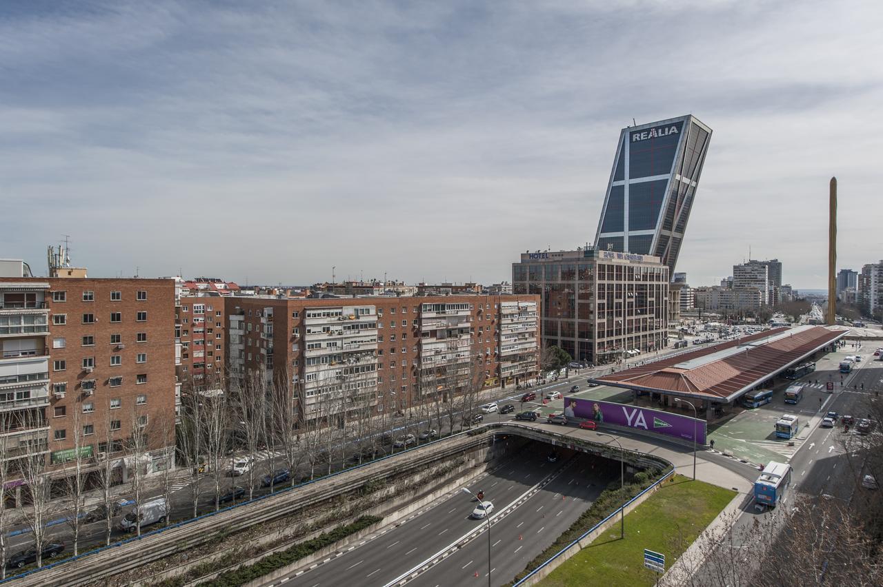 Plaza De Castilla Ii * Madrid