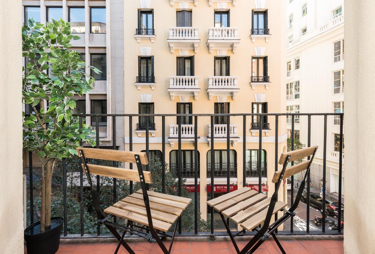 Chic Gran Via Calle Desengano Apartamento *
