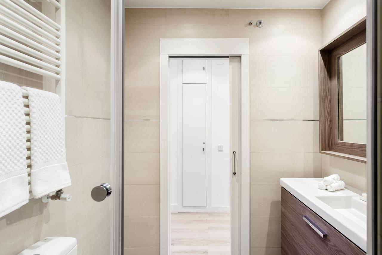 Jose Abascal By Flatsweethome Madrid
